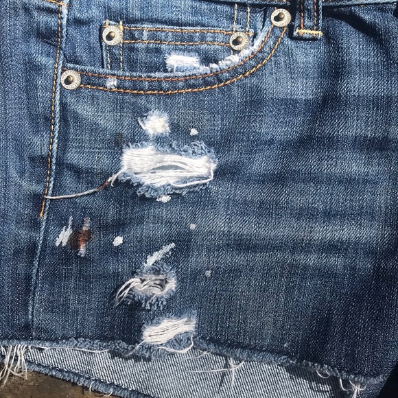 American Eagle Destroyed Jean Shorts Size 2 - Picture 4 of 6
